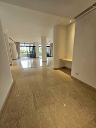 The Colonnade (D10), Condominium #550657831